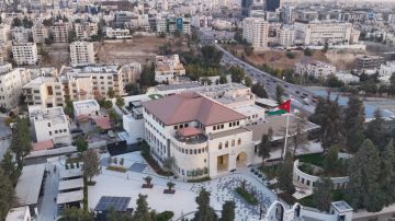 الحكومة تدرس مقترح تعطيل الدوائر الرسمية 3 أيام أسبوعيا