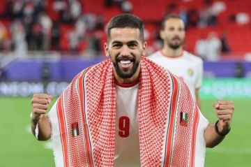 علوان يتعرض لإصابة قوية أمام الغرافة في الدوري القطري