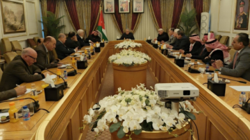  زراعة الأعيان تبحث تحديات قطاع نباتات الزينة وأزهار القطف