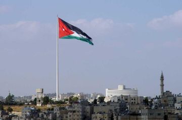 الطبقة الوسطى في الأردن: عمود الاقتصاد الذي يتآكل بصمت عاجل