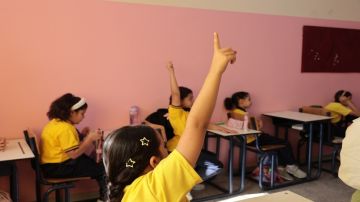 قرابة نصف مليون طالب وطالبة يبدأون فصلهم الدراسي الثاني في المدارس الخاصة قرابة نصف مليون طالب وطالبة يبدأون فصلهم الدراسي الثاني في المدارس الخاصة