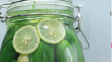 قبل رمضان.. طريقة عمل خيار مخلل في البيت