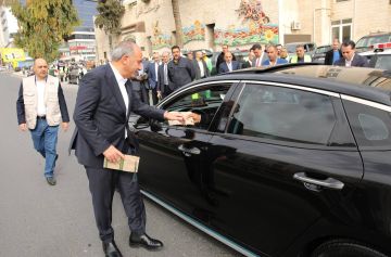 أمانة عمان و وزارة البيئة تطلقان حملة طريق نظيف للحد من الإلقاء العشوائي للنفايات أمانة عمان و وزارة البيئة تطلقان حملة طريق نظيف للحد من الإلقاء العشوائي للنفايات