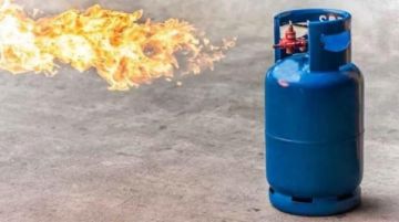 4 إصابات بانفجار أسطوانة غاز داخل مطعم في إربد 4 إصابات بانفجار أسطوانة غاز داخل مطعم في إربد