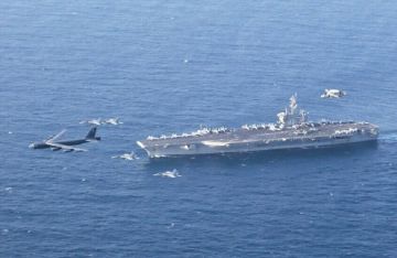 حين تبحر جيرالد فورد مثقلة بالوقت لا بالضعف قراءة في ما وراء الجدل حول أكبر حاملة طائرات أميركية في المتوسط عاجل حين تبحر جيرالد فورد مثقلة بالوقت لا بالضعف قراءة في ما وراء الجدل حول أكبر حاملة طائرات أميركية في المتوسط عاجل