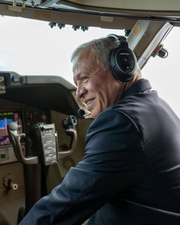 الملك يغادر إلى لندن لترؤس جولة من مبادرة اجتماعات العقبة 