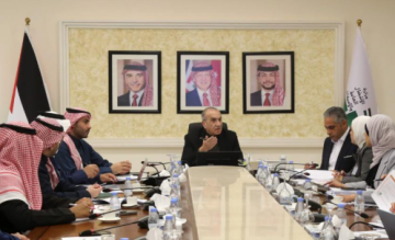 وزير الأشغال العامة والإسكان يستقبل وفد الصندوق السعودي للتنمية لمتابعة مشاريع المدارس والمستشفيات وزير الأشغال العامة والإسكان يستقبل وفد الصندوق السعودي للتنمية لمتابعة مشاريع المدارس والمستشفيات