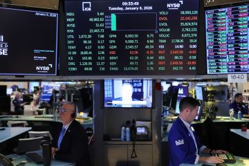 كيف تم محو أكثر من 12 تريليون دولار من الأسواق العالمية في غضون 48 ساعة؟