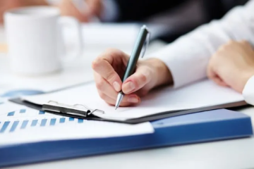 بالاسماء ... دوائر حكومية تدعو مرشحين للامتحان التنافسي