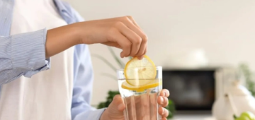 تأثيرها قد يحسن ضغط الدم... عادة صباحية بسيطة لا يجب اهمالها