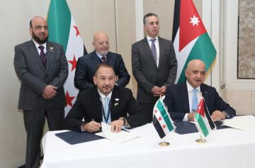 تجارتا عمان ودمشق توقعان اتفاقية توأمة لتعزيز التعاون الاقتصادي والتجاري بين الجانبين تجارتا عمان ودمشق توقعان اتفاقية توأمة لتعزيز التعاون الاقتصادي والتجاري بين الجانبين