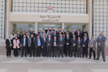 طبيشات يلتقي طلبة المعهد القضائي لشرح سير العملية التشريعية ودور القضاء في دولة القانون طبيشات يلتقي طلبة المعهد القضائي لشرح سير العملية التشريعية ودور القضاء في دولة القانون