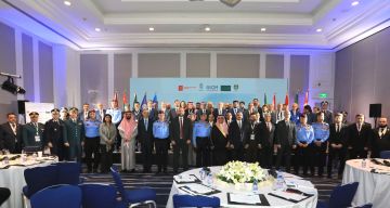 مدير الأمن العام يرعى افتتاح ورشة عمل إقليمية حول مكافحة الجريمة العابرة للحدود مدير الأمن العام يرعى افتتاح ورشة عمل إقليمية حول مكافحة الجريمة العابرة للحدود