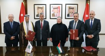 الأردن يوقع اتفاقية تمويل بـ189 مليون دولار مع الصندوق العربي للإنماء الاقتصادي والاجتماعي الأردن يوقع اتفاقية تمويل بـ189 مليون دولار مع الصندوق العربي للإنماء الاقتصادي والاجتماعي