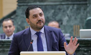 فريحات يعرض نماذج للـ استهتار بأموال الاردنيين والضمان الاجتماعي عاجل فريحات يعرض نماذج للـ استهتار بأموال الاردنيين والضمان الاجتماعي عاجل