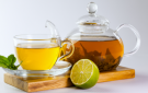 الشاي الأخضر أم ماء الليمون .. أيهما أفضل لصحة الكبد وترطيب الجسم؟ - jo