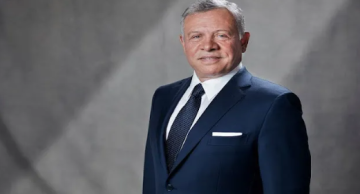 الملك والرئيس الفلسطيني يتبادلان التهاني هاتفيا بحلول عيد الفطر المبارك الملك والرئيس الفلسطيني يتبادلان التهاني هاتفيا بحلول عيد الفطر المبارك