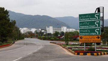 باكستان: السعودية وتركيا ومصر تناقش سبل إنهاء حرب إيران نهائيا باكستان: السعودية وتركيا ومصر تناقش سبل إنهاء حرب إيران نهائيا