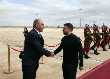 الرئيس الأوكراني يصل المملكة ضمن جولته الإقليمية