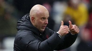 سلوت يعترف: ليفربول ليس جيدا رغم الإنفاق الهائل سلوت يعترف: ليفربول ليس جيدا رغم الإنفاق الهائل