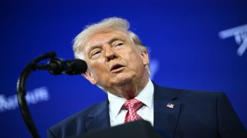 ترامب يهدد بـ محو جزيرة خرج إذا لم تنجح المفاوضات مع إيران بسرعة ترامب يهدد بـ محو جزيرة خرج إذا لم تنجح المفاوضات مع إيران بسرعة