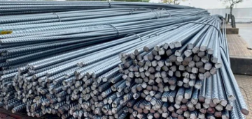 نقيب المقاولين يحذر من ارتفاع محتمل لأسعار الحديد في الأردن نتيجة التصعيد الإقليمي