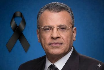وفاة الإعلامي الأردني في قناة الجزيرة جمال ريان عن عمر ناهز 72 عاما وفاة الإعلامي الأردني في قناة الجزيرة جمال ريان عن عمر ناهز 72 عاما