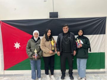 اختتام بطولة الشطرنج الرمضانية في مركز شابات سحاب اختتام بطولة الشطرنج الرمضانية في مركز شابات سحاب