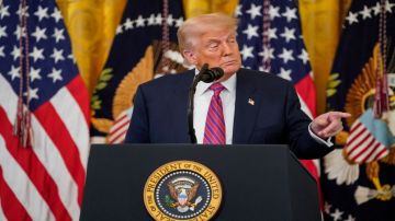 ترامب: قضينا على البحرية وسلاح الجو في إيران