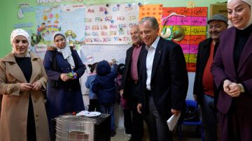 حسان يجري جولة تفقدية لعدد من المواقع في عجلون وإربد