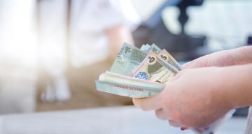 البترا: أصحاب فنادق يطالبون بتأجيل قروض صندوق التنمية والتشغيل لمدة ٦ أشهر بسبب انعدام السياحة البترا: أصحاب فنادق يطالبون بتأجيل قروض صندوق التنمية والتشغيل لمدة ٦ أشهر بسبب انعدام السياحة