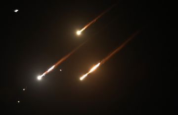 الجيش الإسرائيلي يعترض 9 صواريخ في خليج حيفا الجيش الإسرائيلي يعترض 9 صواريخ في خليج حيفا