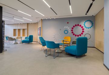 زين تفتتح معرضها الجديد كليا في إربد