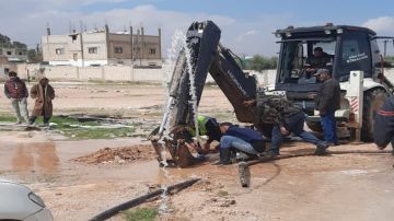 مياهنا تواصل حملاتها لضبط اعتداءات المياه في الزرقاء مياهنا تواصل حملاتها لضبط اعتداءات المياه في الزرقاء