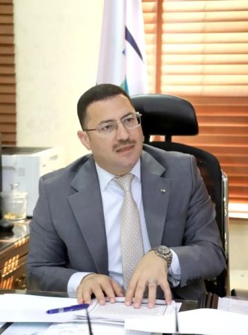 النهار: ندرس تخفيض عدد أيام الدوام إلى 4 مع الحفاظ على عدد ساعات العمل النهار: ندرس تخفيض عدد أيام الدوام إلى 4 مع الحفاظ على عدد ساعات العمل