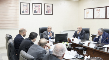 وزير التعليم العالي يطالب الجامعات الرسمية بإعداد خططها المالية للأعوام 2026-2029 وزير التعليم العالي يطالب الجامعات الرسمية بإعداد خططها المالية للأعوام 2026-2029