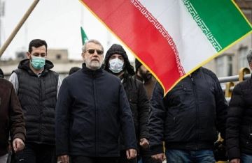  حماس و أنصار الله الحوثية تعزيان في لاريجاني