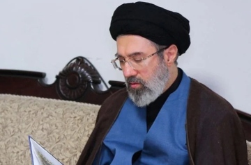 هل انتخب مجتبى خامنئي مرشدا أعلى لإيران؟