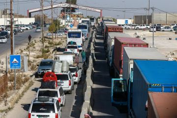 تفاهمات سورية أردنية جديدة لتسهيل حركة الشحن التجاري.. ما القصة؟ تفاهمات سورية أردنية جديدة لتسهيل حركة الشحن التجاري.. ما القصة؟