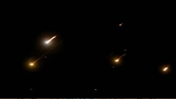 سماع أصوات تصد لصواريخ ومسيرات إيرانية في سماء الأردن