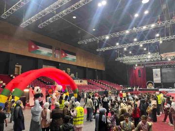 عمان الأهلية تختتم فعاليات إفطارات وكسوة الأيتام وتدخل البهجة على أكثر من 600 طفل بمحافظة البلقاء عمان الأهلية تختتم فعاليات إفطارات وكسوة الأيتام وتدخل البهجة على أكثر من 600 طفل بمحافظة البلقاء