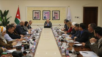 أبو السمن يؤكد ضرورة رفع مستوى الجاهزية للتعامل مع الظروف الطارئة أبو السمن يؤكد ضرورة رفع مستوى الجاهزية للتعامل مع الظروف الطارئة