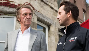 نزاع بين مالك يونايتد وشريك سابق على ملكية قارب كلف 180 مليونا