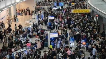 مشجعو كأس العالم يواجهون 