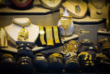 ارتفاع أسعار الذهب محليا إلى 90.90 دينارا للغرام
