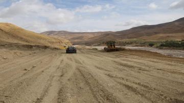 الأشغال: إجراءات فنية لتعزيز تصريف المياه في المواقع المتضررة