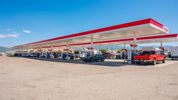 البيت الأبيض يسعى لاتخاذ إجراءات أكثر جرأة بشأن أسعار الطاقة جراء الحرب