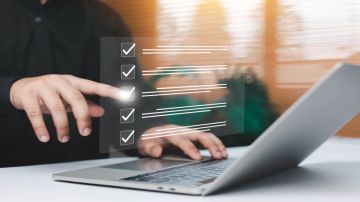 انتهاء فترة استبانة قياس آراء موظفي القطاع العام حول دوام الـ 4 أيام اليوم انتهاء فترة استبانة قياس آراء موظفي القطاع العام حول دوام الـ 4 أيام اليوم