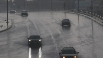 الأرصاد: بدء تأثر مناطق الجنوب بالمنخفض الماطر