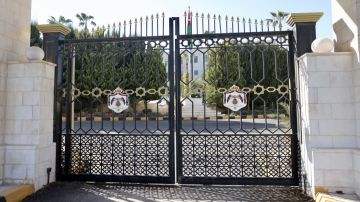 الصفدي ونظيره القطري يبحثان إنهاء التصعيد ويؤكدان التضامن ضد الهجمات الإيرانية